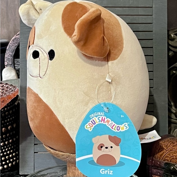 NWT Griz The Bulldog Squishmallow Stuffed Plush Collectible Toy - Picture 8 of 8